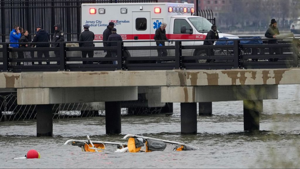 قتل المدير الأعلى لسيمنز وعائلته بينما تحطم طائرة هليكوبتر سياحية في نهر هدسون 1200x675 cmsv2 4a6dd5a0 060c 5cbd 9f01 858919eb8875 9189900