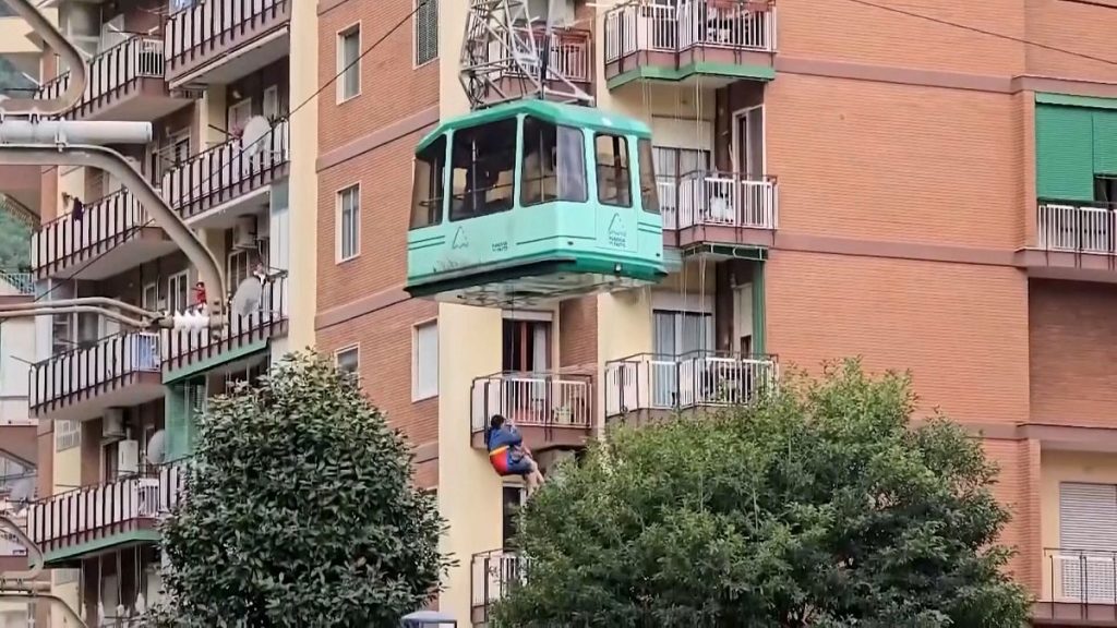 فيديو. شاهد: إنقاذ الناجين من حادث الكابل الإيطالي 1200x675 cmsv2 78b9c305 7337 5b89 aa2b f2007f07ca83 9213572