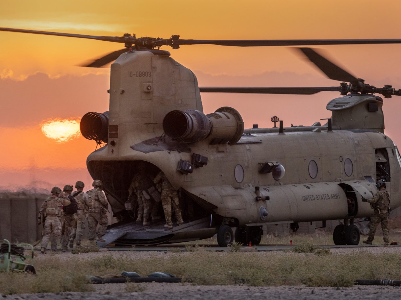 الجيش الأميركي يسحب مئات الجنود من سوريا 1320355036 1744921675