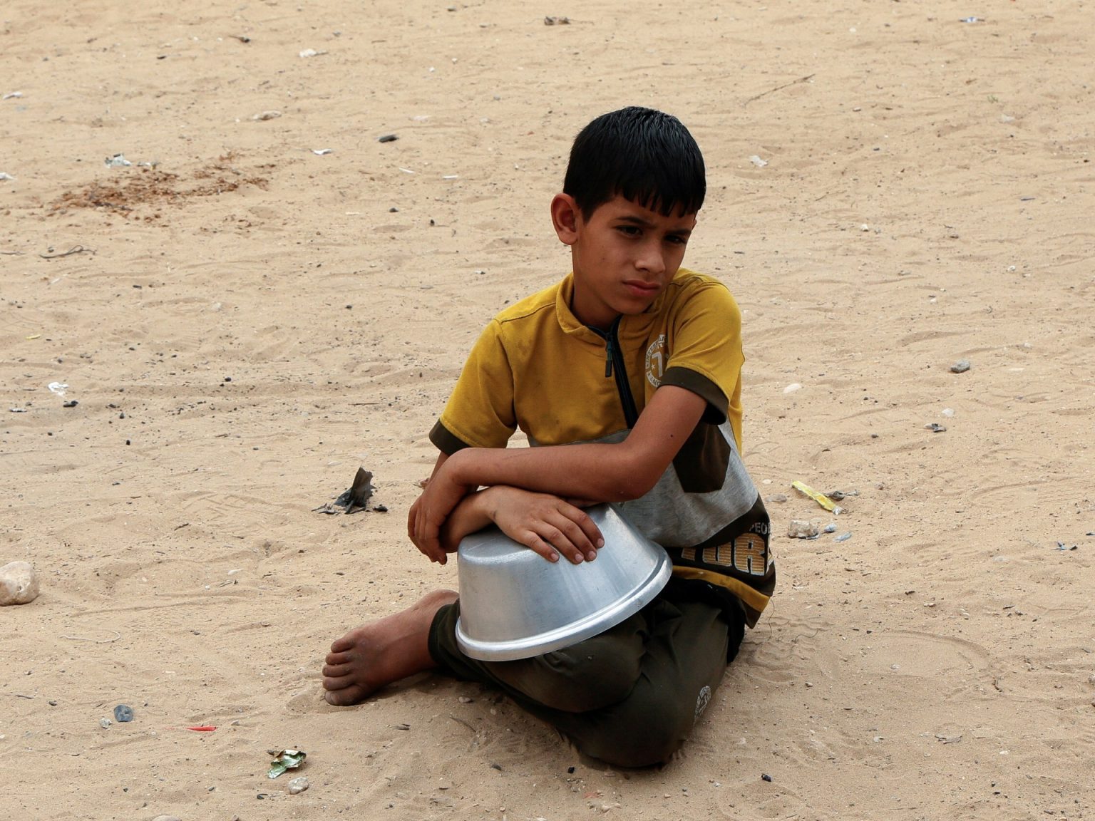 الأونروا تحذر من أطول انقطاع للمساعدات بغزة ومنظمات أهلية تعلن المجاعة 202NGER 1 1744346196