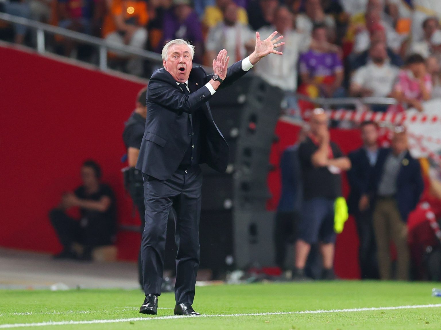 ريال مدريد يخطط للتعاقد مع مدرب مؤقت خلال مونديال الأندية 2212136596 1745700061