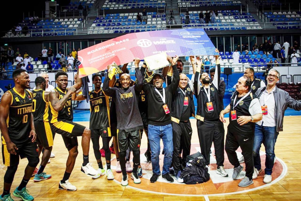 «سلة الأحلام» تتحدى شباب الأهلي 2503191