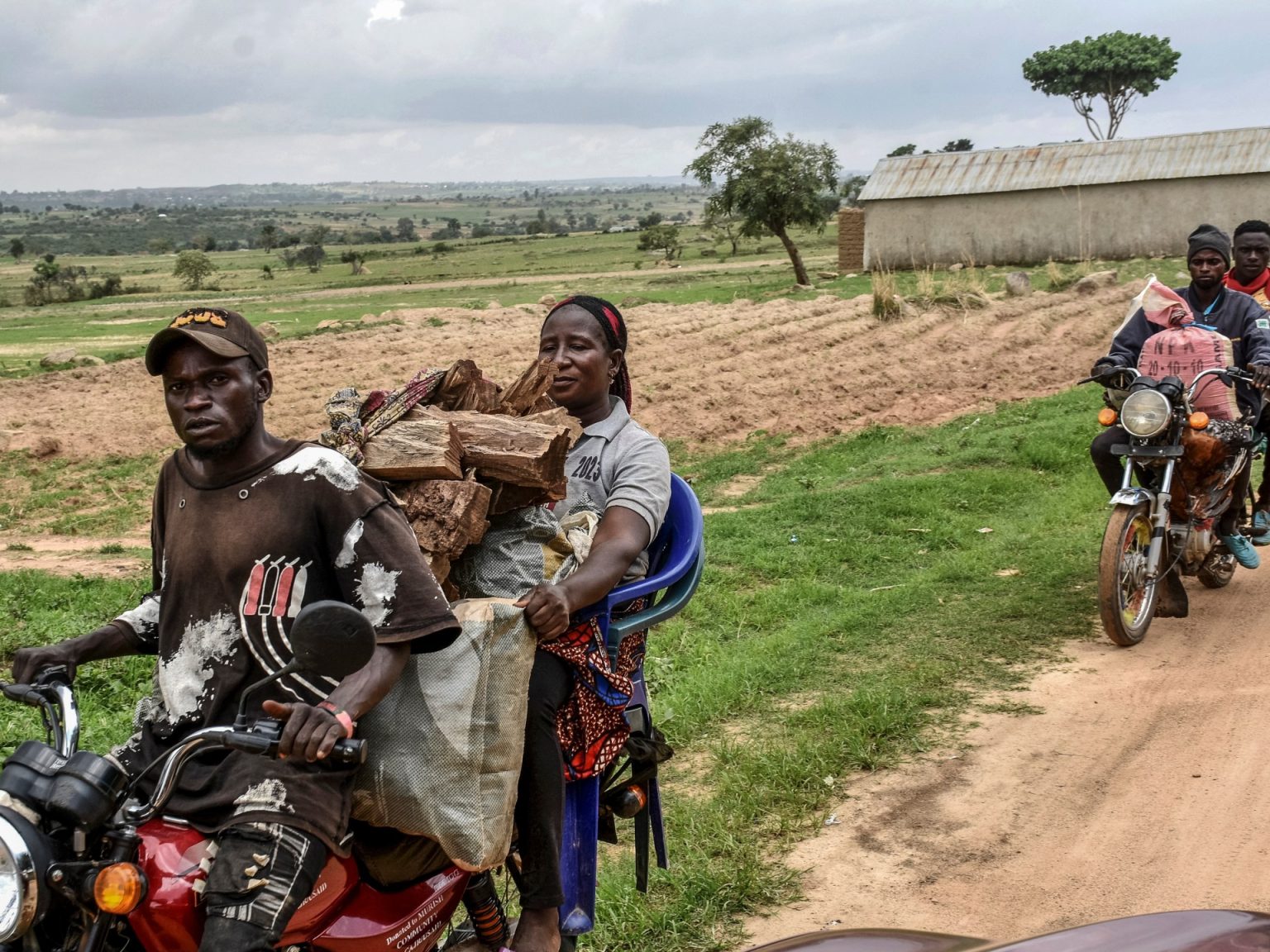 أكثر من 140 قتيلا بهجمات بين الرعاة المسلحين في نيجيريا 33FT2V7 highres 1691696459