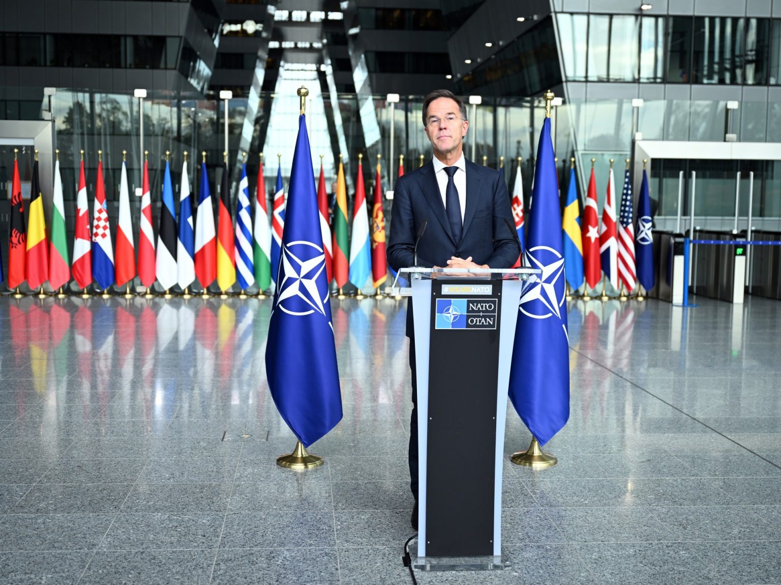 فايننشال تايمز: هكذا تستطيع أوكرانيا أن تفكك التحالف الغربي 36035850 1730122973