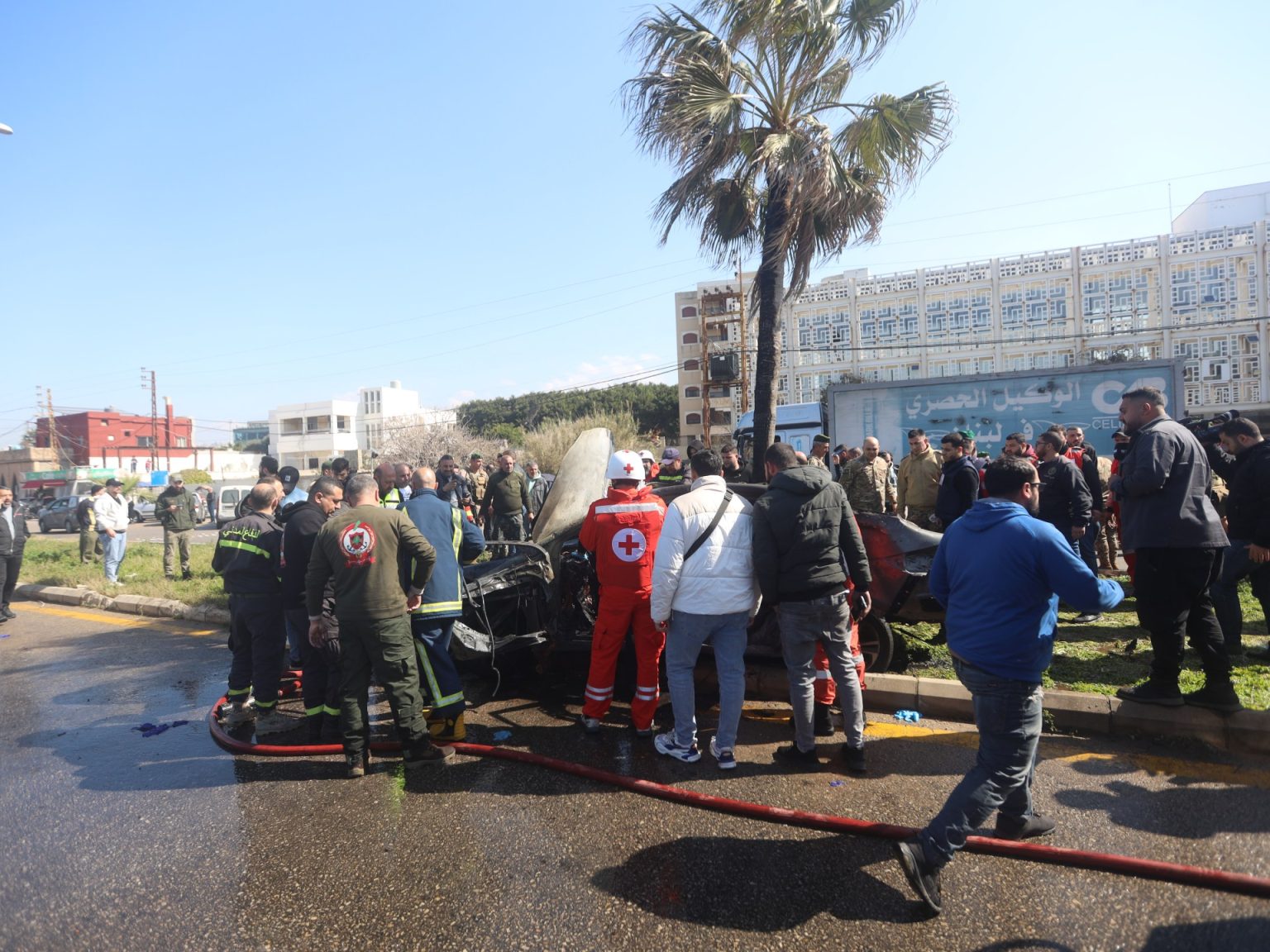 قتيل في غارة إسرائيلية جديدة على جنوب لبنان 37078205 1744898784