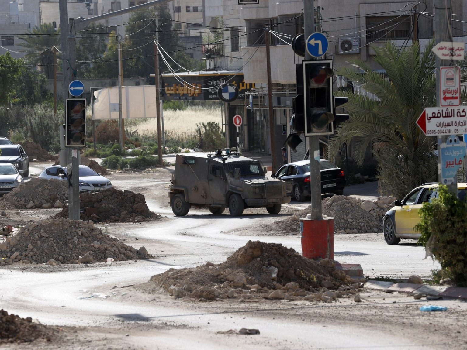 مقاومون يستهدفون الاحتلال في جنين وهجوم للمستوطنين بالخليل 37652869 1744918355