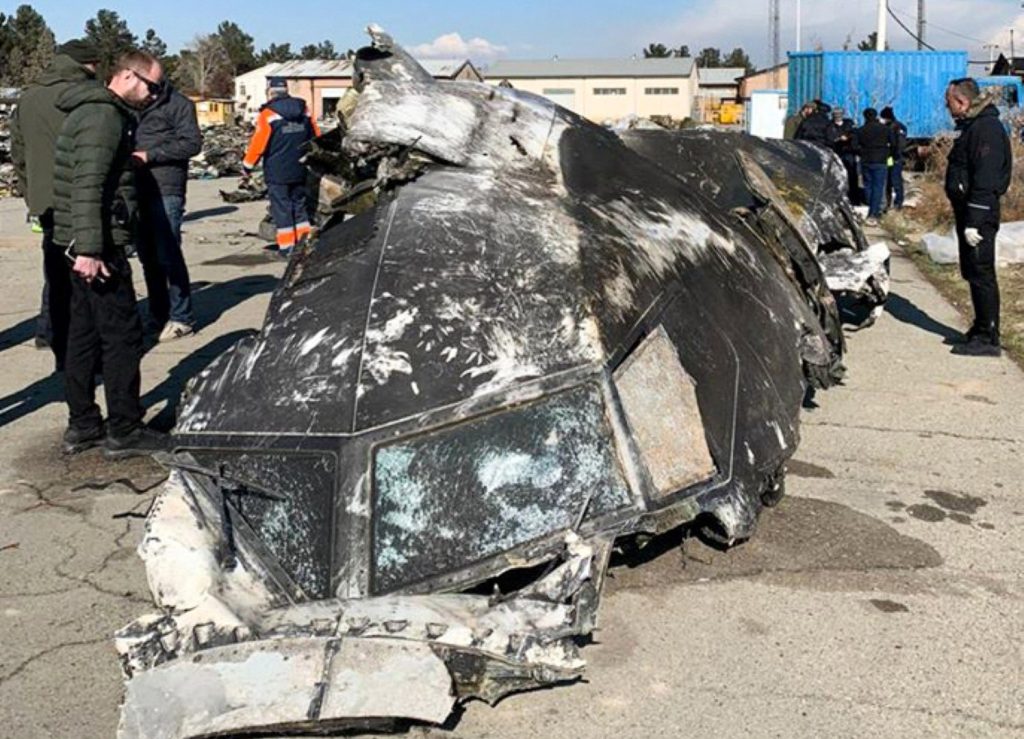 إيران تشكو 4 دول لمحكمة العدل الدولية بقضية إسقاط طائرة الركاب الأوكرانية AFCrash 1744914407
