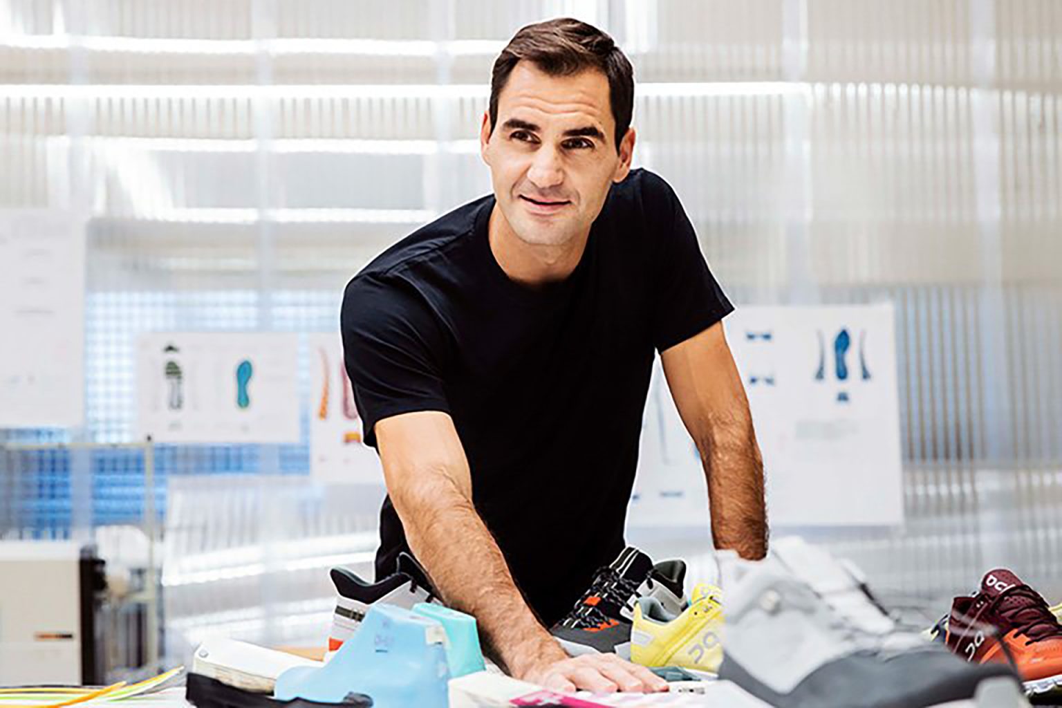 روجيه فيدرر من أيقونة التنس إلى مهندس الابتكار الرياضي EKDQPwEX0AA Ld6 1744128669