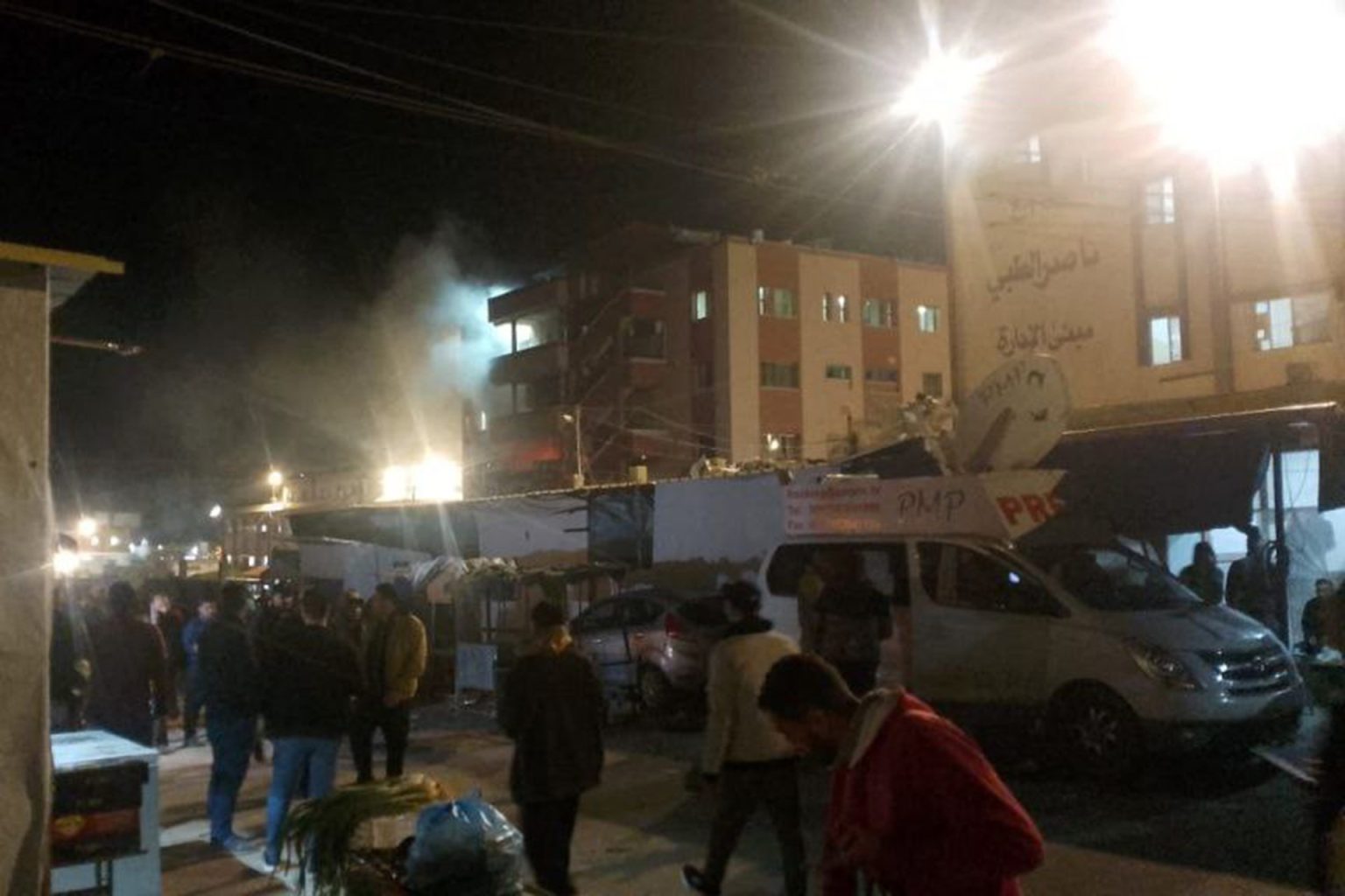 نيويوركر: رسالة من مستشفيات غزة المدمرة Gmv41HsXIAAS1q1 1742757713