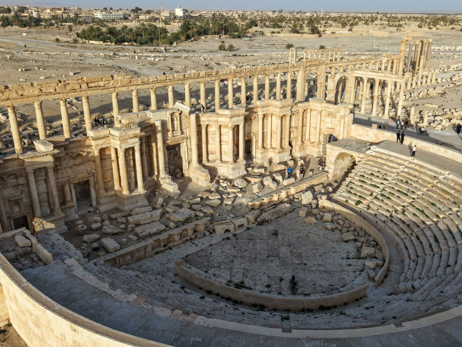 نيويورك تايمز: تدمر الأثرية تحولت إلى أطلال Q2 1 1744525684