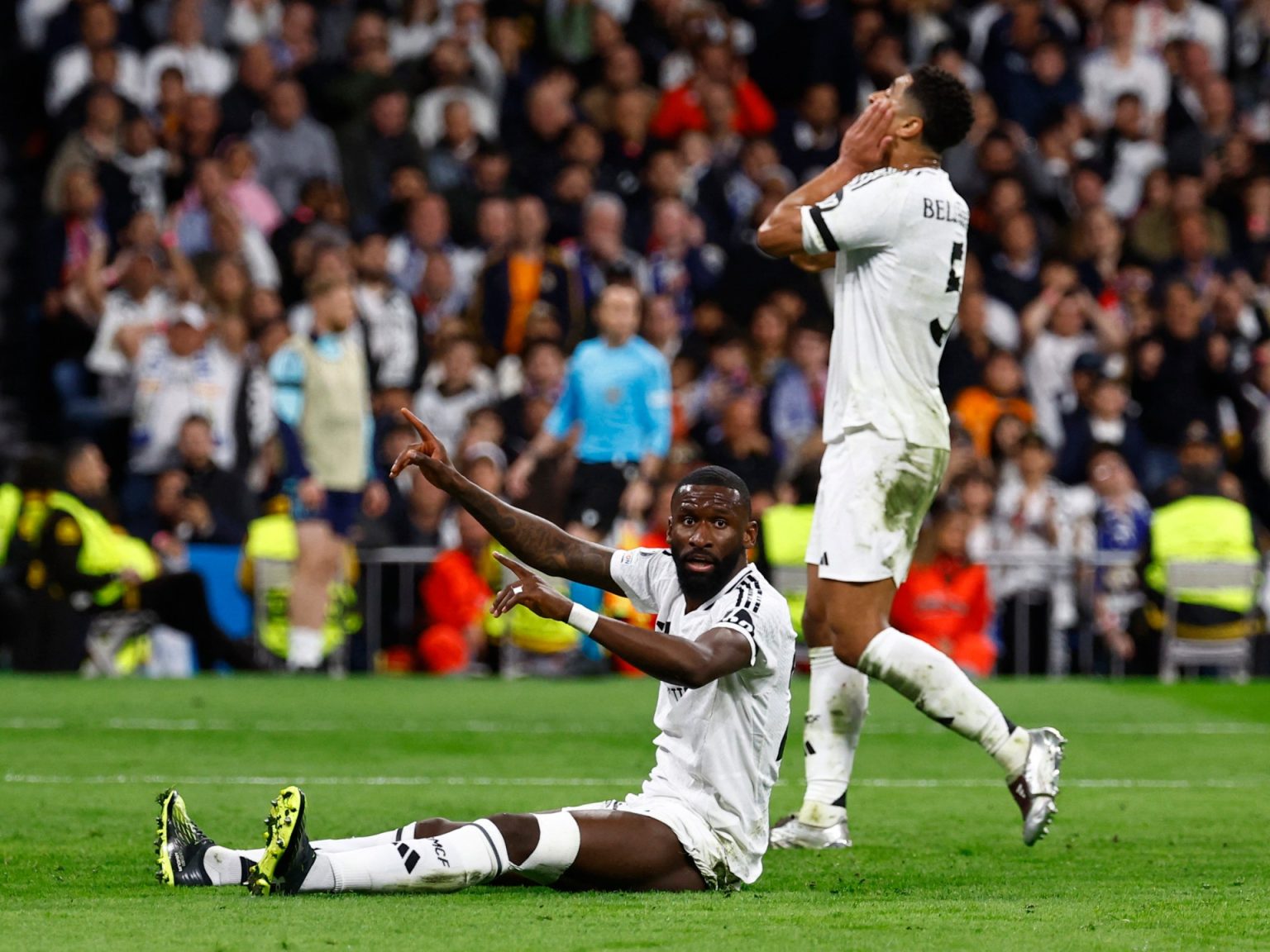 روديغر مهدد بالغياب عن ريال مدريد لبقية الموسم UP1EL4G1IY69B 1745085623