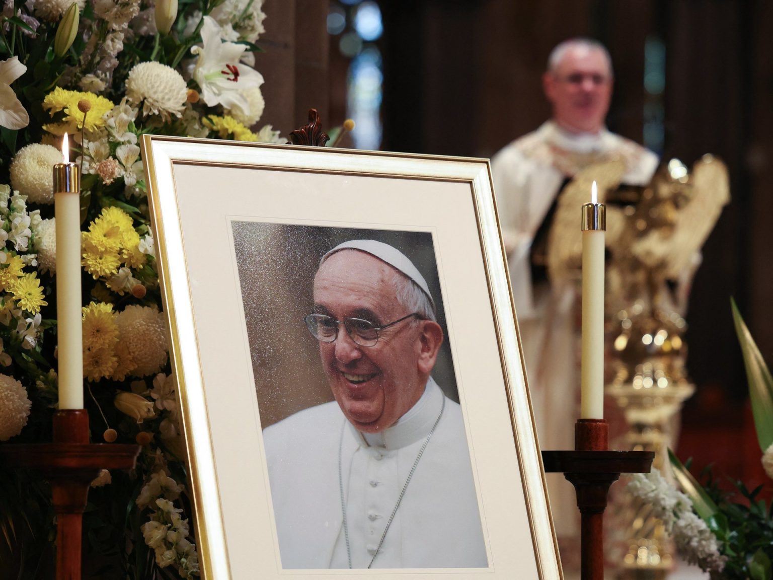 سفير إسرائيل السابق في إيطاليا يدعو لعدم المشاركة بجنازة البابا afp 680725e40cb4 1745298916