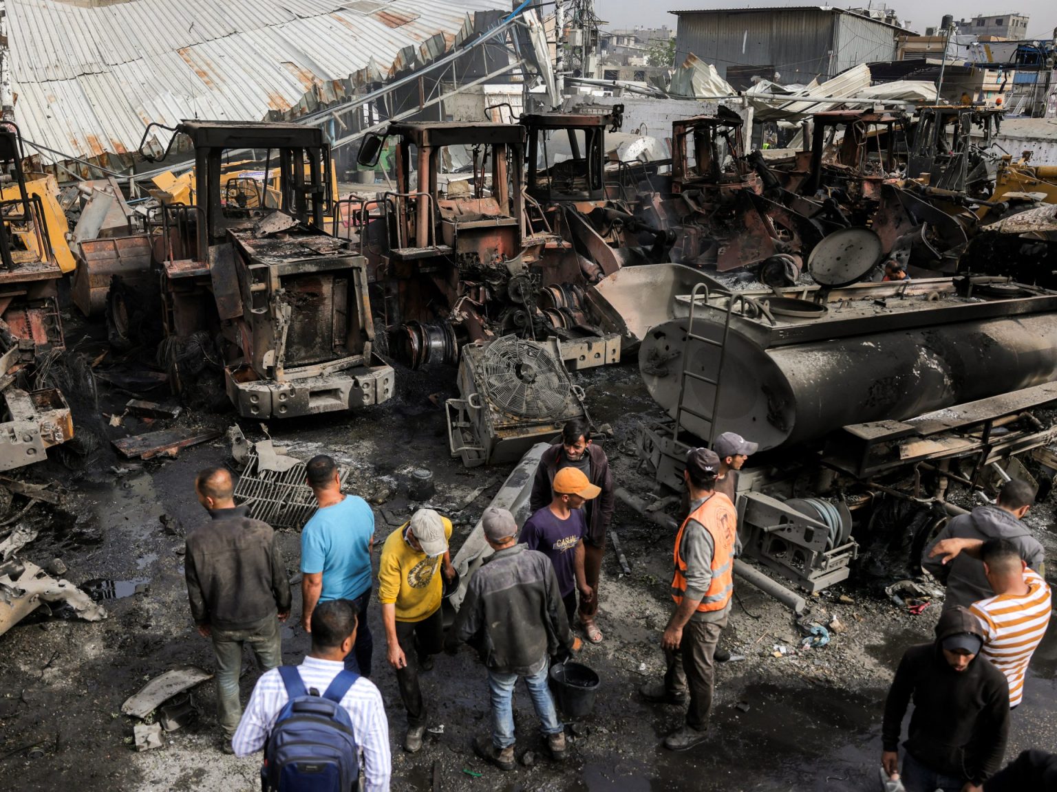 32 شهيدا بغزة وسموتريتش يدعو لبدء “مرحلة الحسم” afp 6807e2a6b08f 1745347238