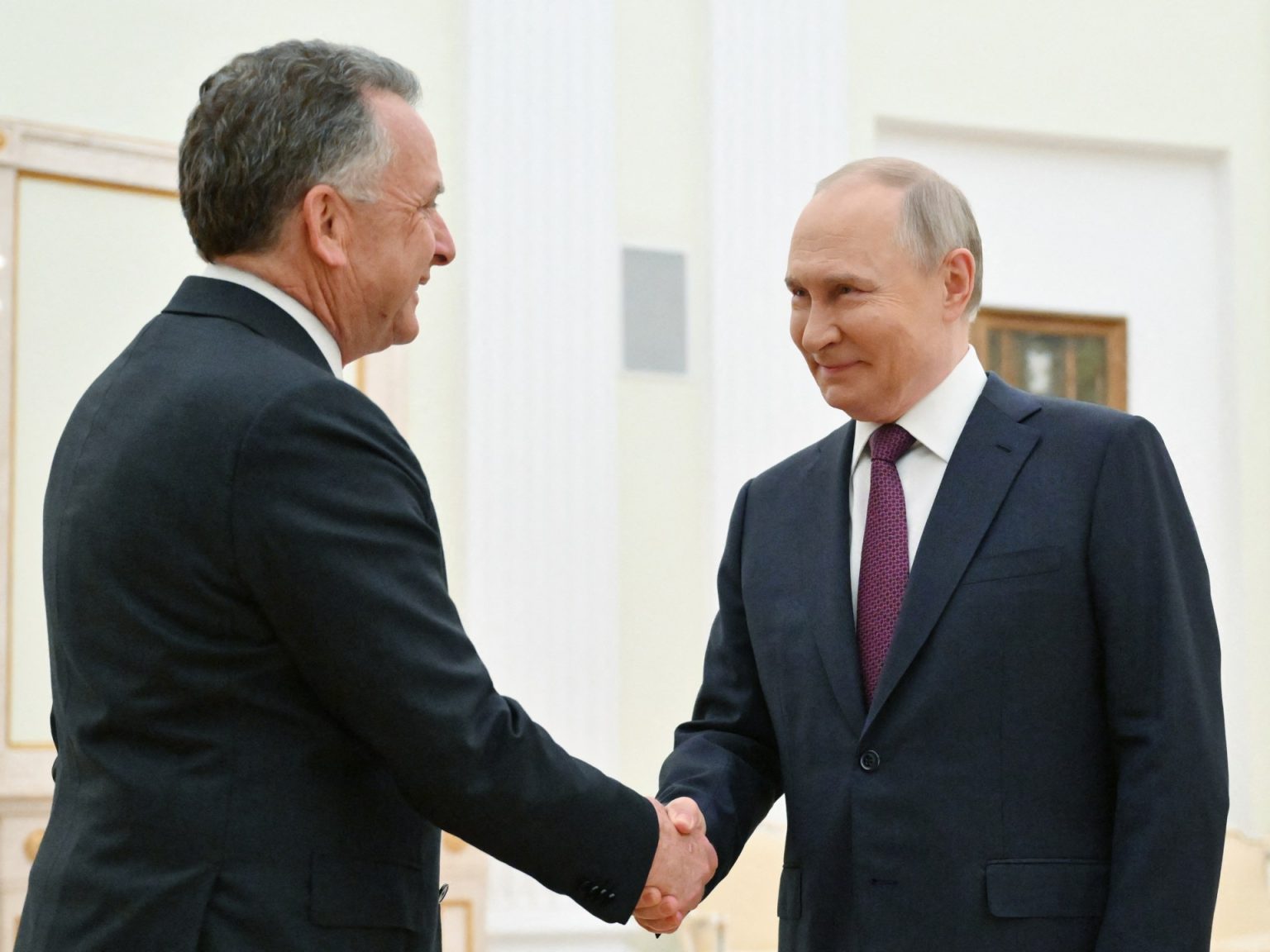 لماذا يتوجّس الأوروبيون من الحماسة الأميركية لصفقة السلام بأوكرانيا؟ afp 680b8b3676d1 1745586998