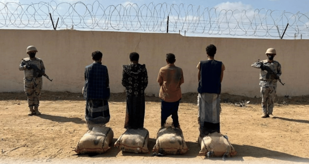 ضبط 4 مخالفين لنظام أمن الحدود لتهريبهم 60 كيلوجرامًا من القات بعسير ajel2F2024 022Fbc93e5f6 2f5e 44e6 8891 211121be63882F88202244 d0ec 4534 80eb cce4ddbcfb5e