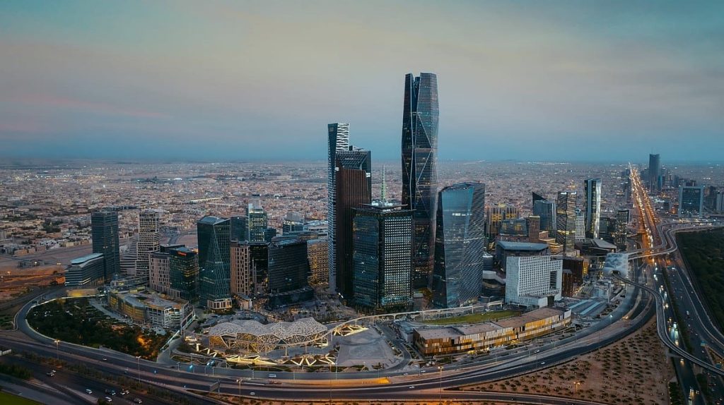 بالتعاون مع «هواوي».. «كافد» يطلق تقنية Smart Wi-Fi 7 في مساحاته العامة ajel2F2025 04 172Fgnlbx6ha2F896d3f68 7394 46b2 89a9 548feaf26f8b