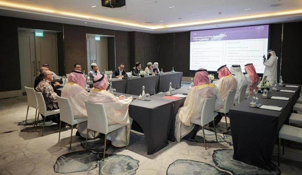 «الخريف»: رؤية المملكة 2030 تقود التحول الاقتصادي وترسم خارطة طريق لقوة صناعية رائدة ajel2F2025 04 182F05ww21pd2FIMG20250418182149