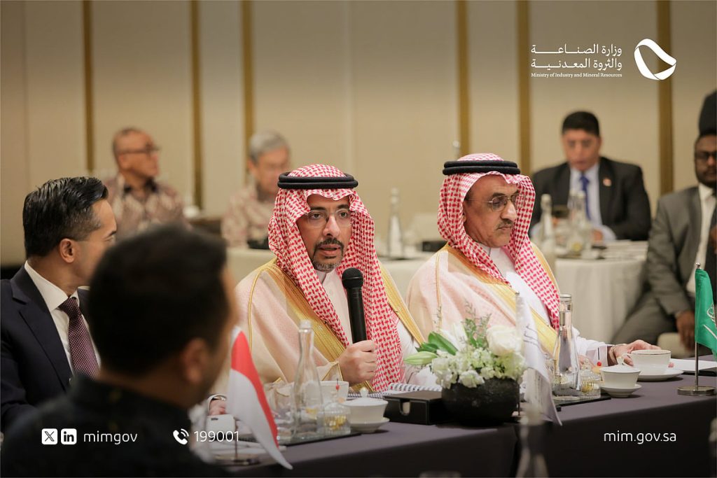 وزير الصناعة يختتم زيارته الرسمية إلى جمهورية إندونيسيا ajel2F2025 04 182Fummmzsbv2F20250418193027