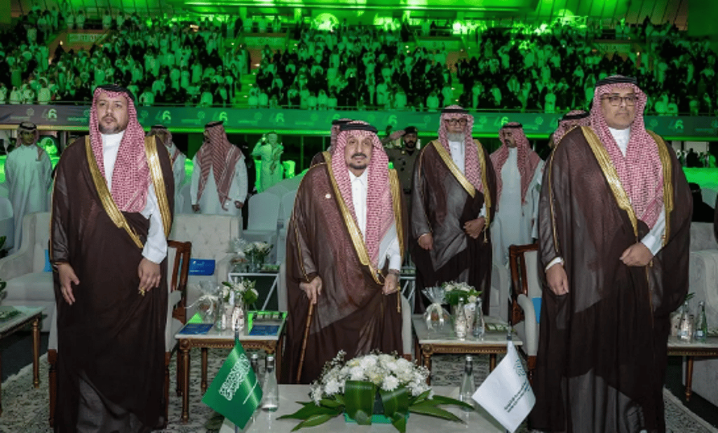 أمير الرياض يرعى حفل تخريج طلاب الجامعة السعودية الإلكترونية لعام 1446هـ ajel2F2025 04 282Fnz9av8fr2FCapture