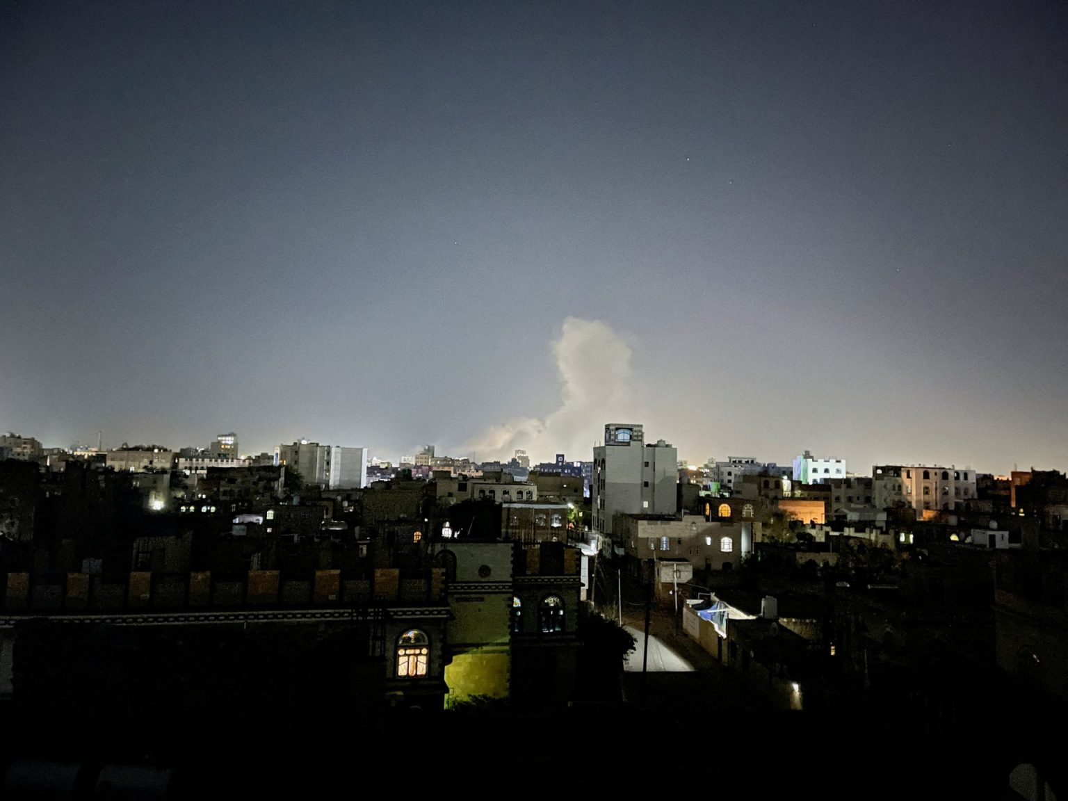 الحوثيون: 8 شهداء بينهم أطفال ونساء في عدوان أميركي على صنعاء reuters 680e8c1c 1745783836