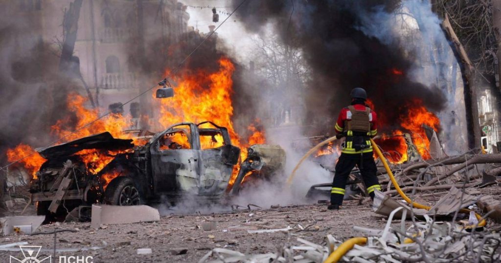 قتلى بقصف روسي وكييف وموسكو تشيدان بتفاهمات إسطنبول sumy 1744535409