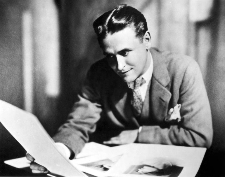 في مئوية "الرواية العظيمة".. الحلم الأميركي بين الموت والحياة أدبيّا 19 F. SCOTT FITZGERALD in the late 1920,s.