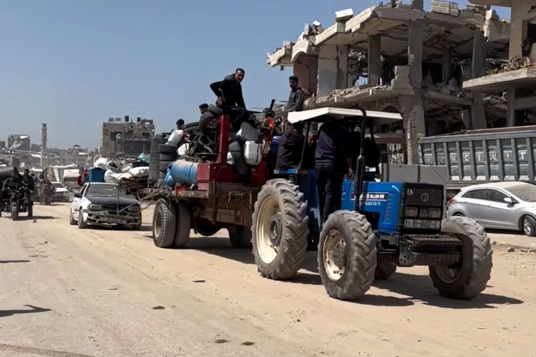 نزوح جماعي من شمال غزة بعد مجازر إسرائيلية 22 نزحت عائلات بأكملها من مدينة بيت لاهيا شمال قطاع غزة