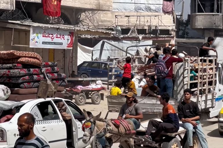 نزوح جماعي من شمال غزة بعد مجازر إسرائيلية 20 نزحت عائلات بأكملها من مدينة بيت لاهيا شمال قطاع غزة