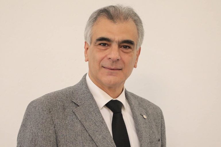 انقسام رياضي حاد في لبنان وانبثاق لجنتين أولمبيتين يهدد بإيقاف دولي 21 سليم الصايغ