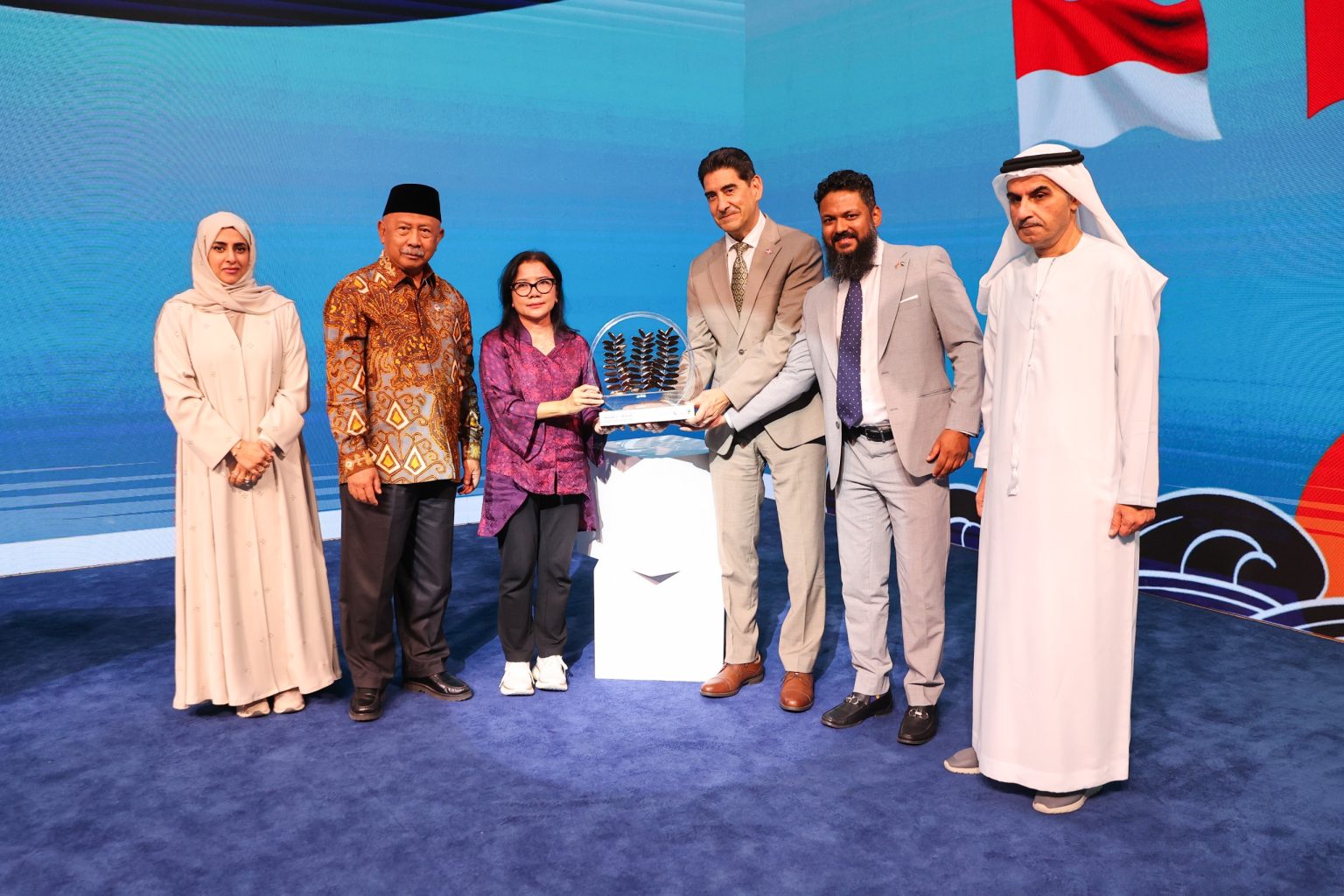 «أبوظبي الدولي للكتاب» يختار إندونيسيا ضيف شرف دورته الـ35 1746466466 image