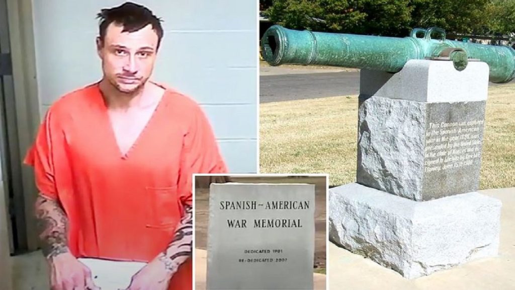 من أجل تسديد دين.. رجل يسرق مدفعاً أثرياً 1747573090 image