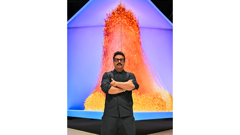 الذكاء الاصطناعي يترجم مشاعر زوار «القمة» إلى عمل فني 1748297431 image