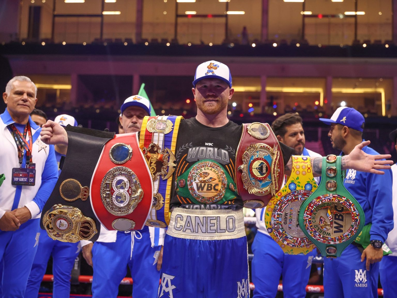 هل يصبح المكسيكي ألفاريز أول ملاكم تصل ثروته إلى مليار دولار؟ 2213324668 1746821846