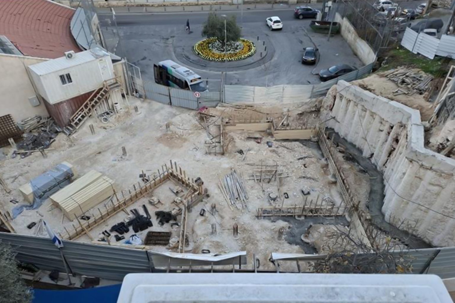 ناد رياضي وحديقة للمستوطنين فوق أرض فلسطينية بالقدس 567D982D981 1747657459