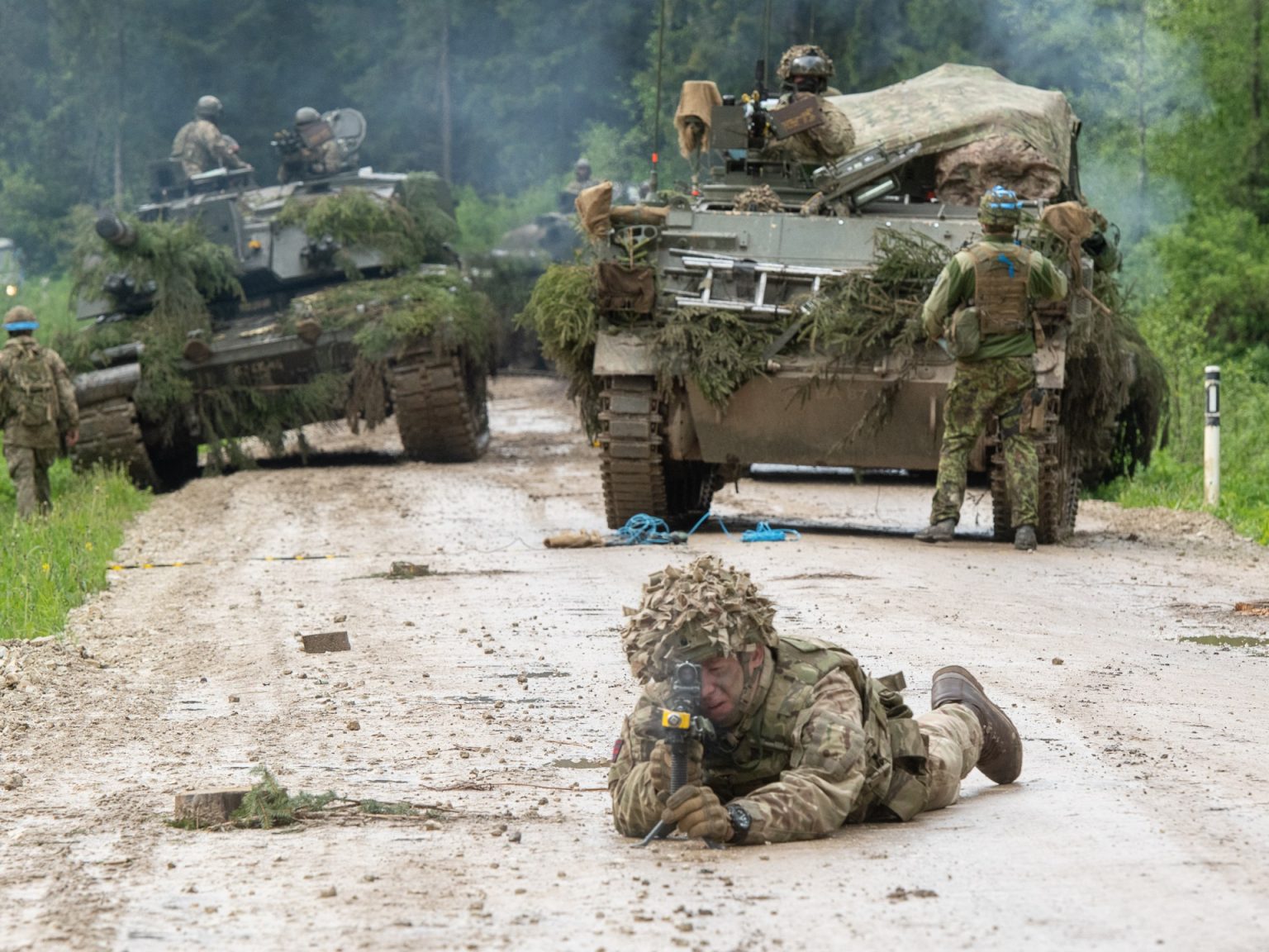 شبح “الرجال الخضر الصغار” يخيم على دول البلطيق AFP 20210528e 1747127620