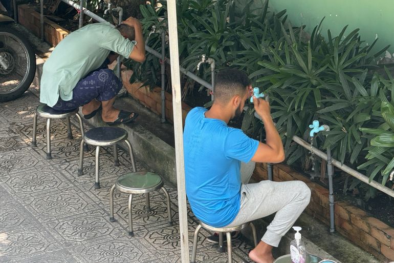 مسلمو فيتنام.. أقلية جذورها تاريخية وشعارها التسامح 22 الأذان في مسجد المسلمسن بفيتنام