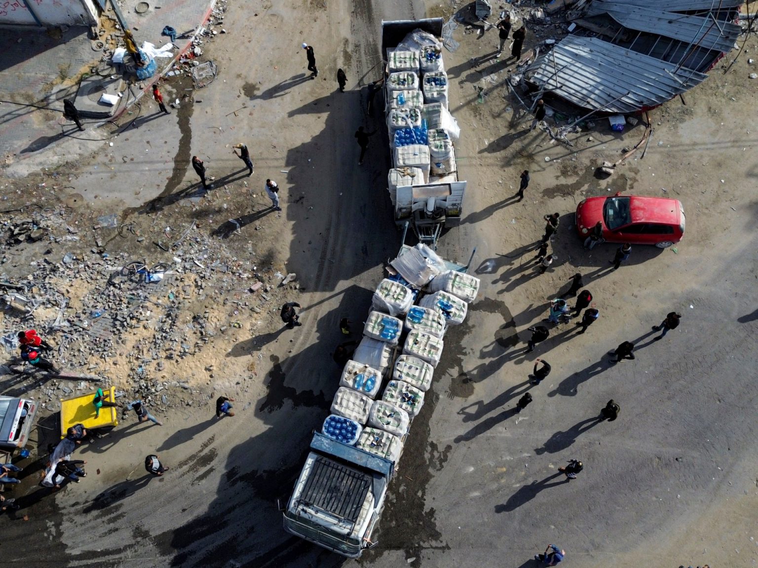 ما خطة إسرائيل لتوزيع المساعدات بغزة؟ ولماذا ترفضها الأمم المتحدة؟ PIC 114435 1737320124