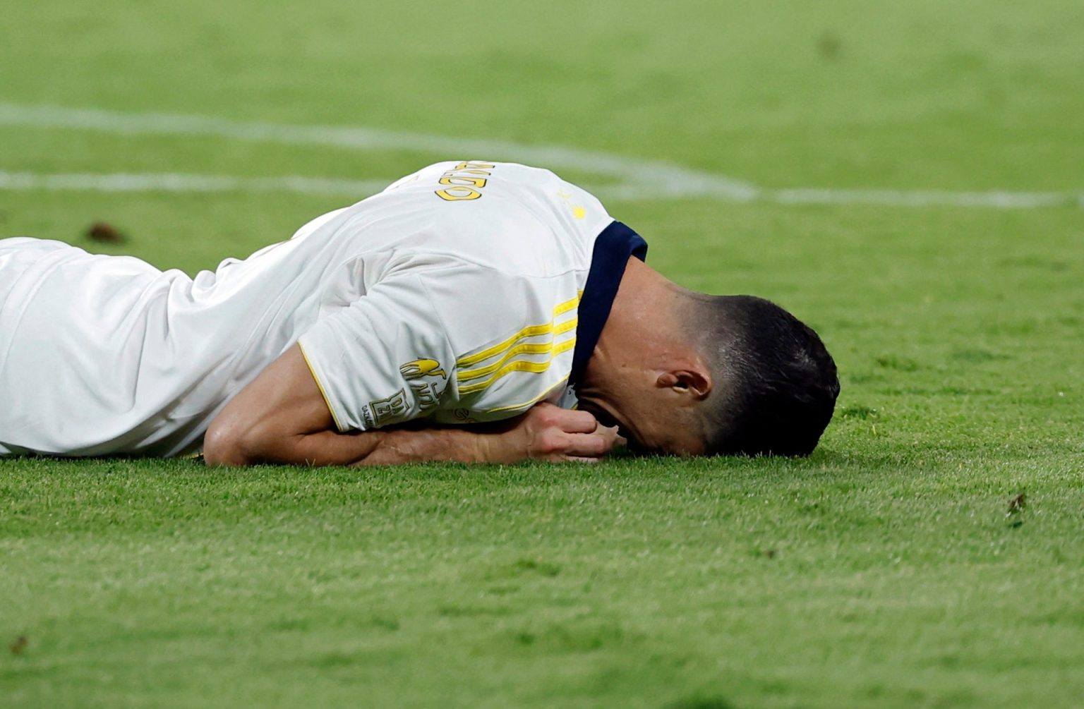 بقاء رونالدو في الدوري السعودي دونه مفاوضات “صعبة” UP1EL5L1B501H 1747849734