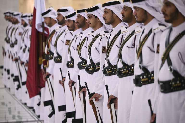 بالصور.. كيف استقبلت الدوحة الرئيس ترامب؟ 20 VVV 3 1747223535
