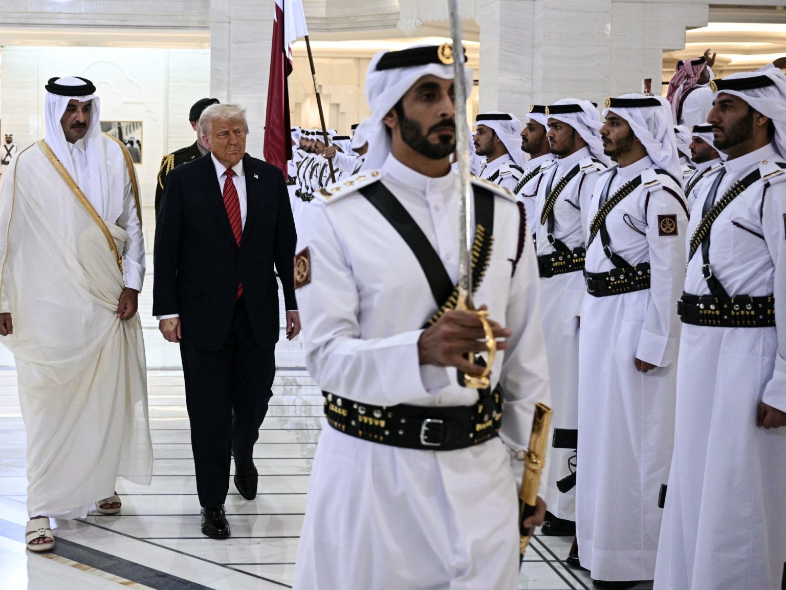 جدول أعمال مكثف أمام ترامب في الدوحة afp 6824899661b8 1747224982