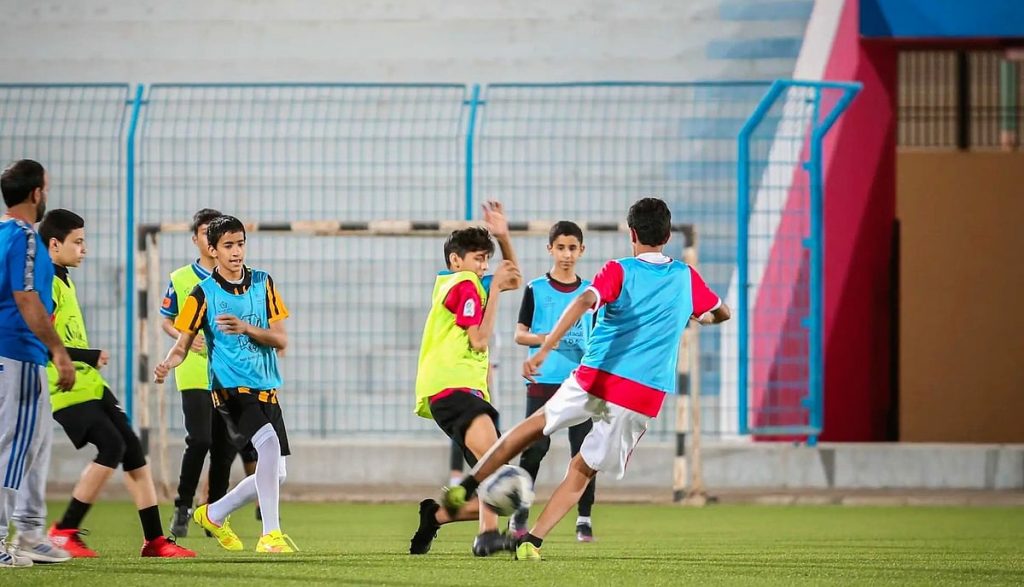 42 ألف طالب وطالبة يواصلون المنافسات في دوري المدارس لكرة القدم ajel2F2023 032F02a3cbd5 8095 4a94 8bc5 750dbfa050652F8.webp