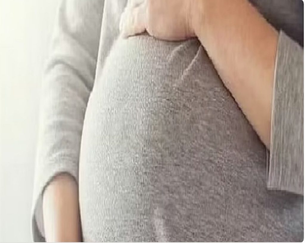 استشارية توضح ضوابط السفر خلال فترة الحمل ajel2F2025 05 032F8rsxynjo2FD8A7D984D8ADD985D984