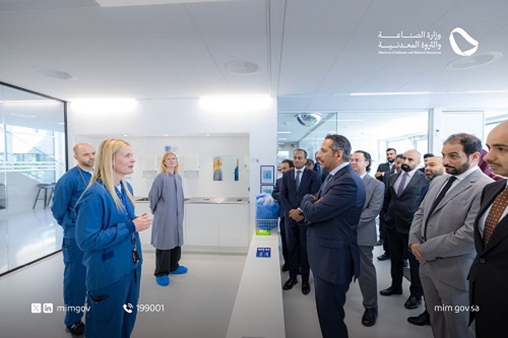 وزير الصناعة يبحث في الدنمارك فرص توطين الصناعات الدوائية بالمملكة ajel2F2025 05 092Fwsafeh0v2FIMG 20250509 WA0000