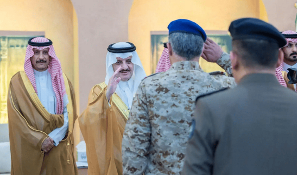 أمير الشرقية يطّلع على سير المشاريع التنموية بمحافظة حفر الباطن ajel2F2025 05 142Fodih93wj2FCapture