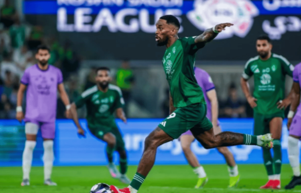 الأهلي يهزم الخلود برباعية في الدوري السعودي للمحترفين ajel2F2025 05 172Fsfqoyn882FCapture