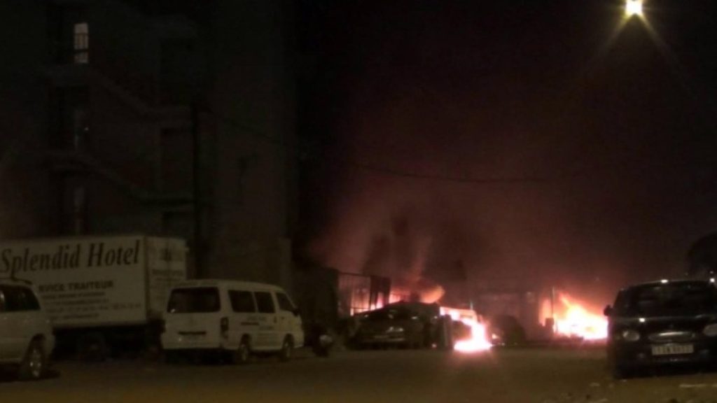 إيه إف بي: عشرات القتلى في هجوم لجماعة مرتبطة بالقاعدة على معسكر في بوركينا فاسو b98e4093 5083 4661 8b52 45971333c4a2