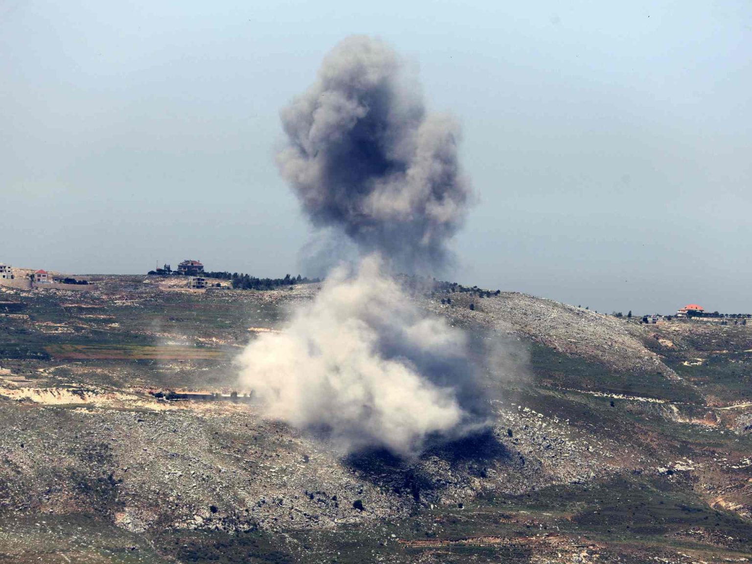 قتيل باستهداف مسيّرة إسرائيلية جنوبي لبنان doc 44wz2g6 1747472189