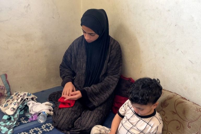 أجساد هزيلة وأعين غائرة.. أطفال غزة أول ضحايا المجاعة 19 Family members of four-month-old Jinan al-Skafy, who died at a Gaza City hospital due to malnutrition, hug their child's clothes and browse her photos at the hospital as they mourn her. "She was four-month-old and her weight was 2,8 kg," explains her mother Aya, who added that the necessary baby formula and medicine are not available in the market. Israel strictly controls all inflows of international aid vital for the 2.4 million Palestinians in the Gaza Strip. It halted aid deliveries to Gaza on March 2, days before the collapse of a ceasefire. Since the start of the blockade, the United Nations has repeatedly warned of the humanitarian catastrophe on the ground, with famine again looming. IMAGES AND SOUNDBITES