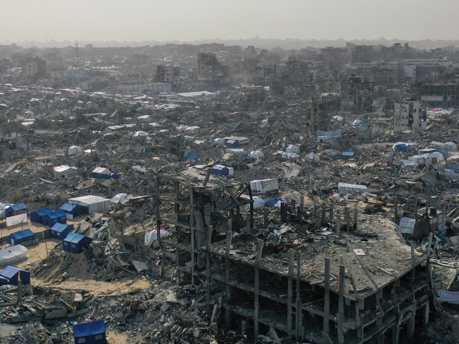 رئيس بلدية بيت حانون: من هنا بدأ مخطط تجويع غزة image 1741512647