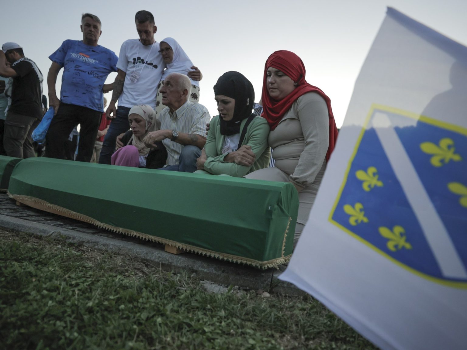 s87ds87fd25 1689061065